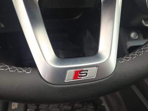 Used 2023 Audi Q5 e Prestige w/ Prestige Package AWD/4WD image 20