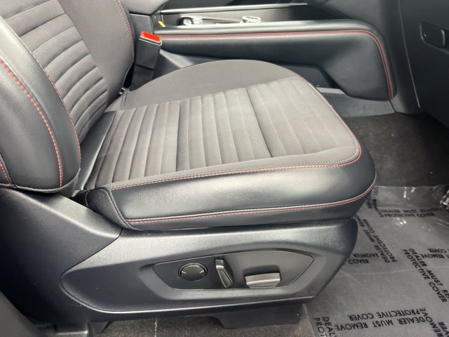 Used 2026 Ford Explorer ST-Line AWD/4WD image 22