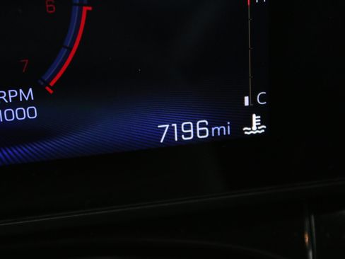 Used 2024 Chevrolet Trax RS w/ Driver Confidence Package FWD image 18