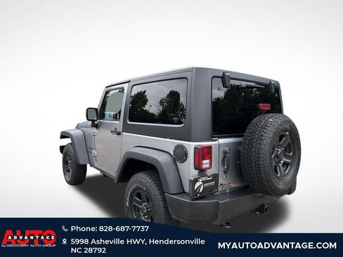 Used 2017 Jeep Wrangler Sport w/ Connectivity Group image 3