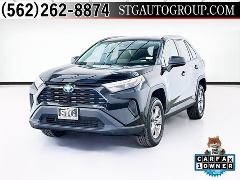 Used 2023 Toyota RAV4 LE AWD/4WD image 1