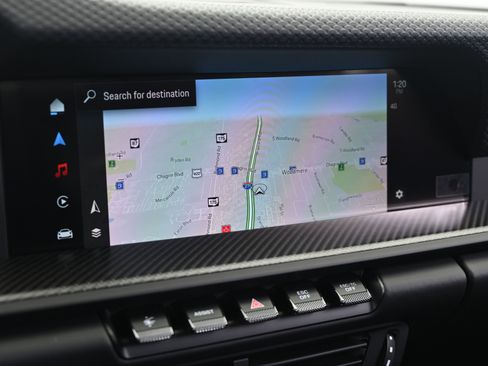 Used 2025 Porsche 911 GT3 image 30