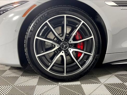 Certified 2022 Mercedes-Benz SL 55 AMG 4MATIC image 8