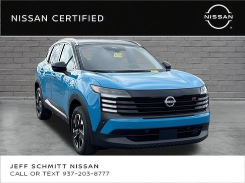 Certified 2025 Nissan Kicks SR FWD image 1