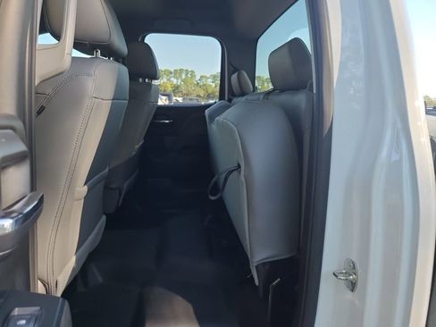 Used 2019 Chevrolet Silverado 2500 W/T image 17