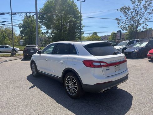 Used 2018 Lincoln MKX Reserve AWD/4WD image 4