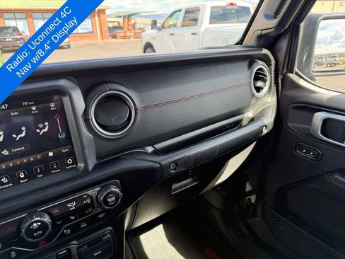 Used 2020 Jeep Gladiator Rubicon image 16