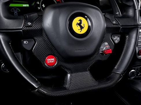 Used 2016 Ferrari California T image 34