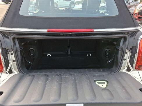 Used 2022 MINI Cooper S w/ Signature Upholstery Package image 20