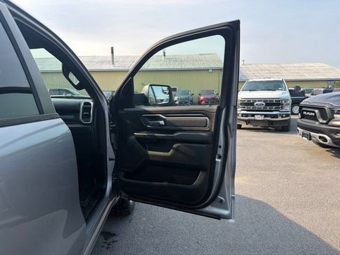 Used 2021 RAM 1500 Big Horn AWD/4WD image 35