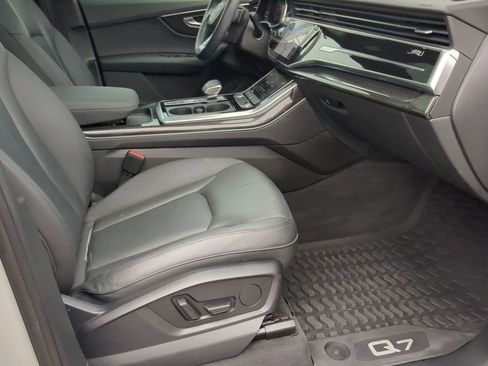 Used 2021 Audi Q7 2.0T Premium w/ Convenience Package image 24