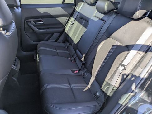 Used 2025 MAZDA CX-50 AWD 2.5 S w/ Premium Package image 27