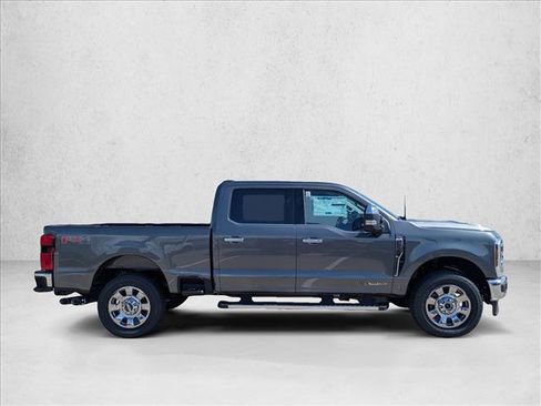 New 2026 Ford F250 Lariat w/ Chrome Package AWD/4WD image 4