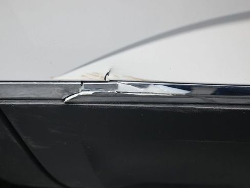 Used 2024 Volkswagen Atlas SEL image 20