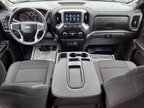 Used 2022 Chevrolet Silverado 1500 LT image 12