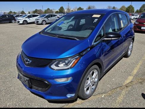 Used 2021 Chevrolet Bolt LT image 1