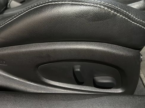 Used 2017 Chevrolet Camaro SS RWD image 13