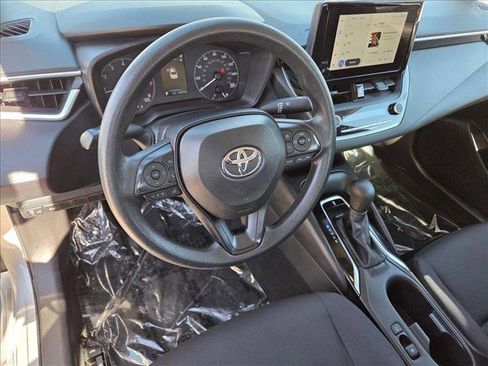 Used 2024 Toyota Corolla LE image 10