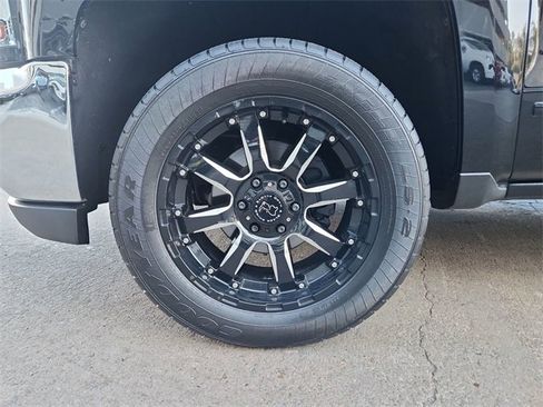Used 2016 Chevrolet Silverado 1500 LT w/ Texas Edition image 31