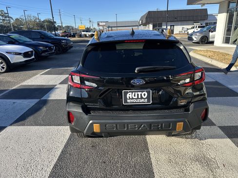 Used 2024 Subaru Crosstrek 2.5i Wilderness image 4