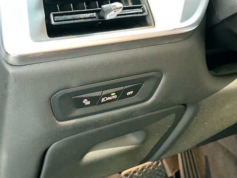 Certified 2024 BMW X5 sDrive40i image 10