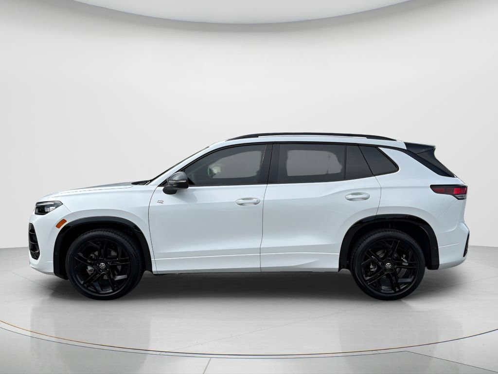 New 2026 Volkswagen Tiguan SE R-Line FWD image 8