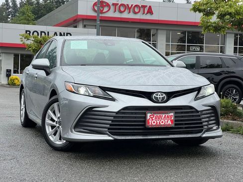 Certified 2023 Toyota Camry LE FWD image 1