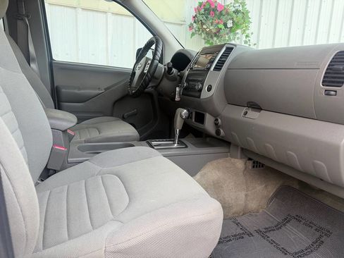 Used 2017 Nissan Frontier S RWD image 13