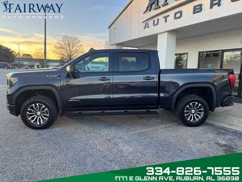 Used 2023 GMC Sierra 1500 AT4 image 9