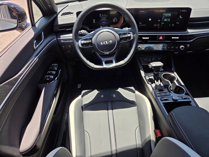 New 2026 Kia K5 GT-Line FWD image 8