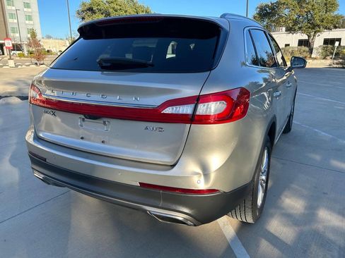 Used 2017 Lincoln MKX Select w/ Select Plus Package image 17