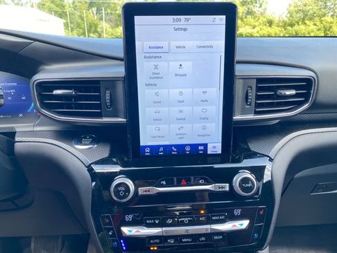 Used 2021 Ford Explorer ST w/ Equipment Group 401A AWD/4WD image 27