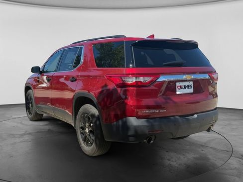 Used 2019 Chevrolet Traverse LT w/ LPO, Floor Liner Package AWD/4WD image 7