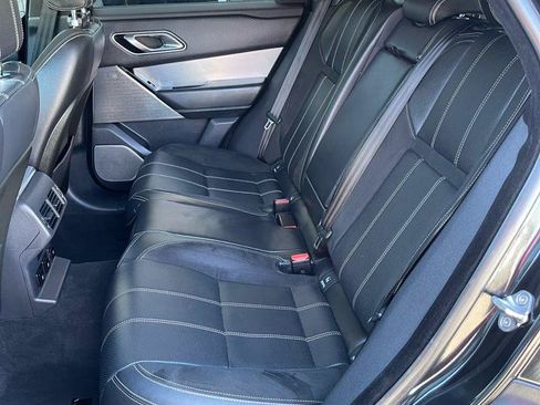 Used 2019 Land Rover Range Rover Velar R-Dynamic SE AWD/4WD image 15