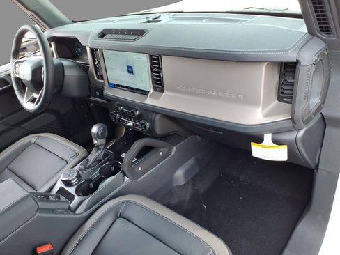 New 2026 Ford Bronco Outer Banks image 11