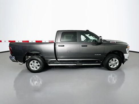 Used 2026 RAM 2500 Big Horn AWD/4WD image 8