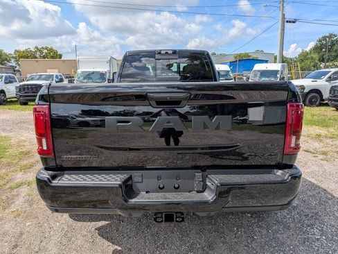 New 2026 RAM 3500 Big Horn AWD/4WD image 4