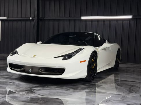 Used 2010 Ferrari 458 Italia Coupe RWD image 7
