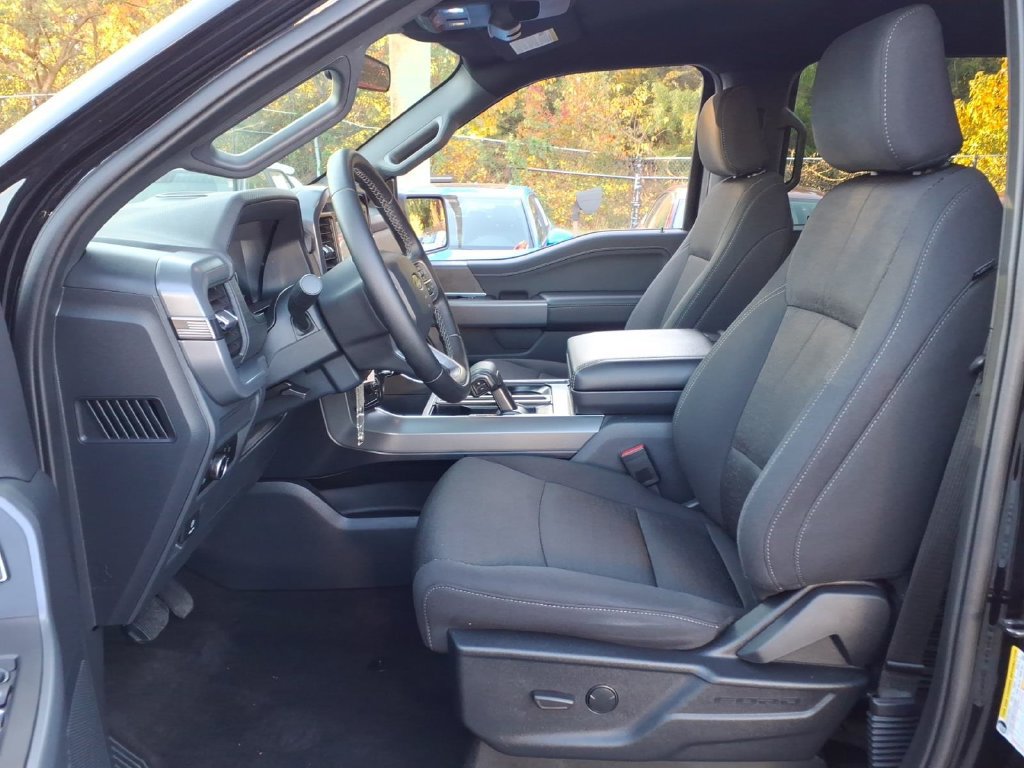 Used 2025 Ford F150 XLT w/ Equipment Group 301A Standard AWD/4WD image 12