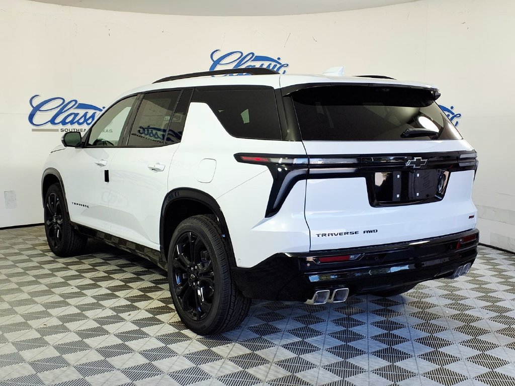 New 2027 Chevrolet Traverse RS AWD/4WD image 2