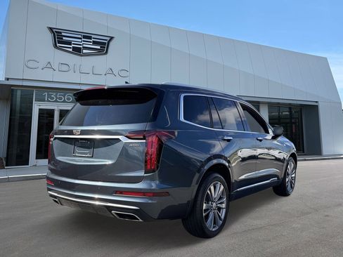 Certified 2020 Cadillac XT6 Premium Luxury FWD image 5