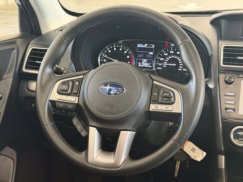 Used 2018 Subaru Forester 2.5i Premium AWD/4WD image 26