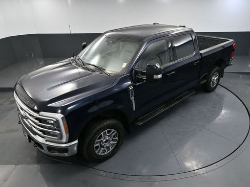 Used 2023 Ford F250 Lariat w/ FX4 Off-Road Package image 60