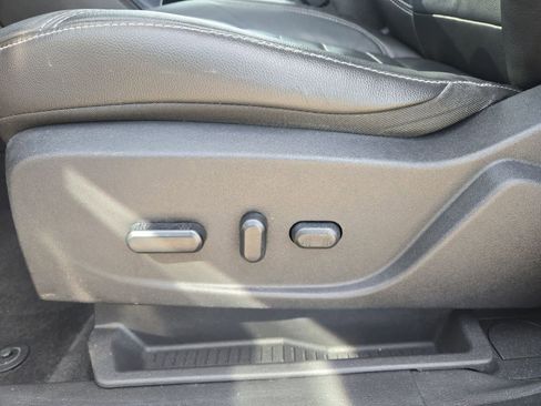 Used 2014 Ford Escape Titanium image 16