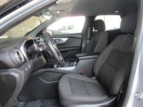 Used 2020 Chevrolet Blazer LT FWD image 8