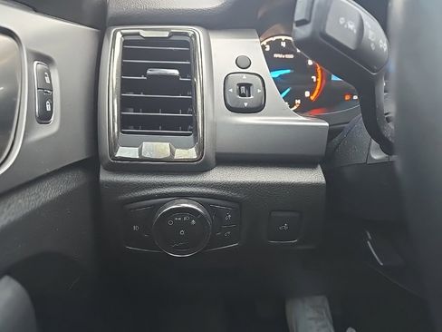 Used 2021 Ford Ranger XLT w/ Equipment Group 301A Mid image 19