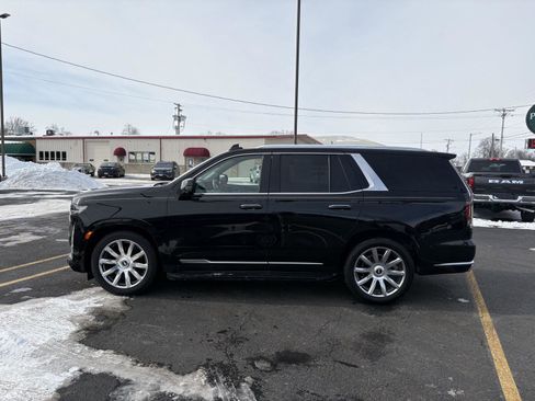 Used 2022 Cadillac Escalade Premium Luxury Platinum image 25