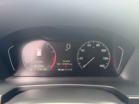 Used 2025 Honda Pilot Touring image 21