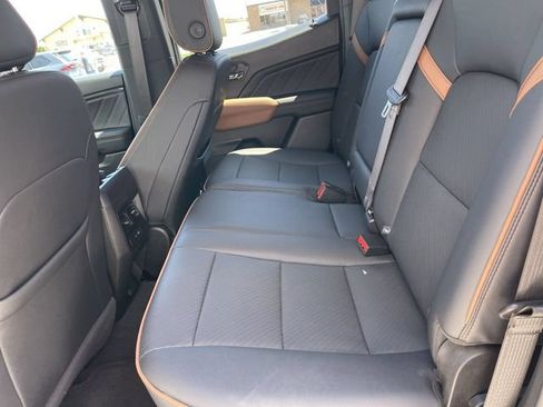 Used 2024 GMC Canyon AT4 w/ AT4 Premium Package AWD/4WD image 22