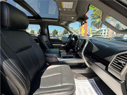 Used 2018 Ford F150 Lariat w/ Equipment Group 502A Luxury AWD/4WD image 35